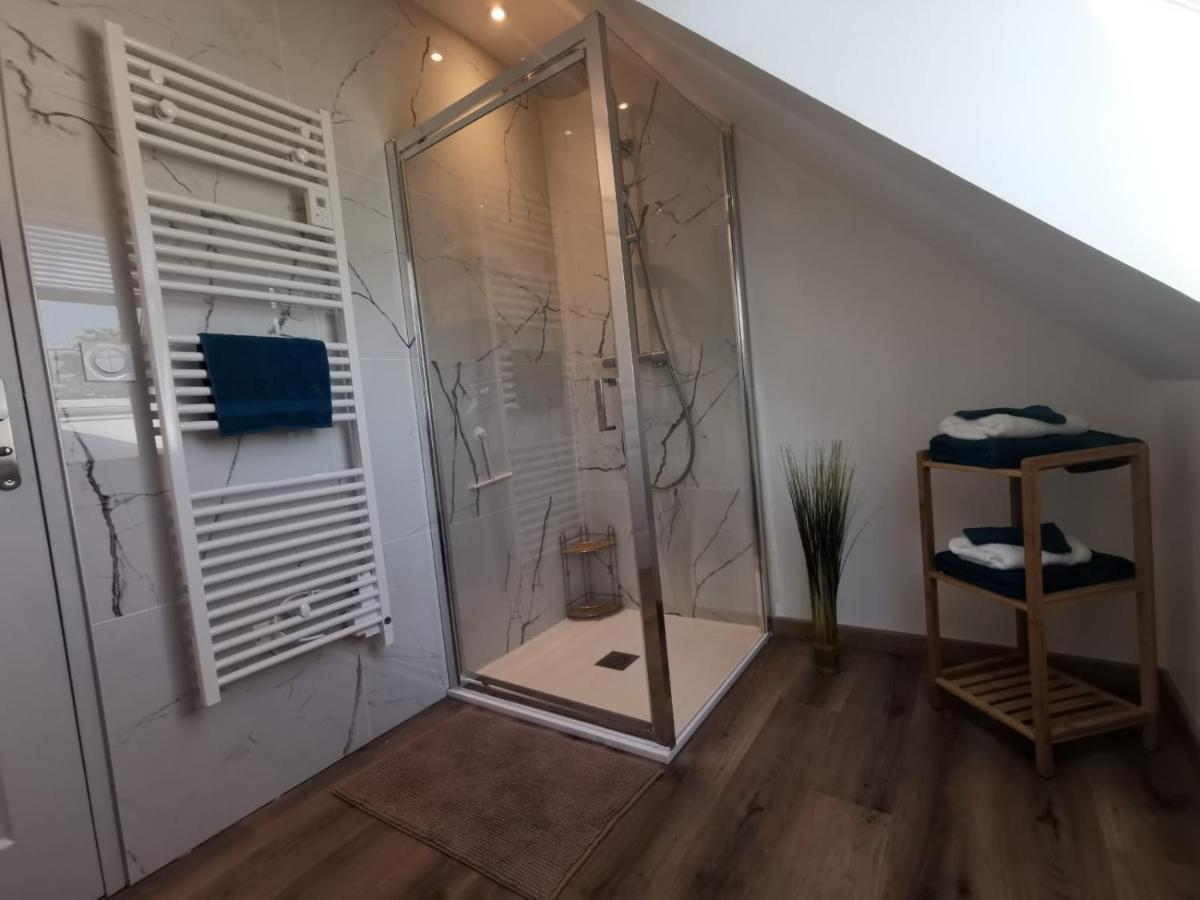 Les Pommiers Duplex Cosy Tout Confort Dans Maison Neuve Avec Terrasse Entree Independante 5 Mn De Bayeux Et 10 Mn Plage Du Debarquement Sommervieu Bagian luar foto